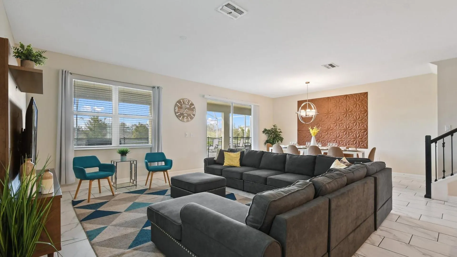 Holiday home Spacious Retreat With Pool, Spa & Themed Rooms Orlando